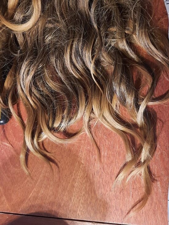 NEW  ! Long 21 Inch Hair Curly Wavy Wig Dark Blonde main image 5